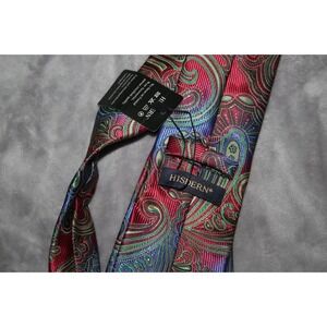 NWT HISDERN Men's Silk Tie‎ Multicolored Paisley